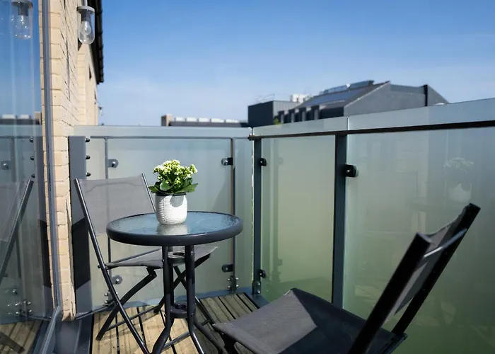Your Space Apartments - Eden House