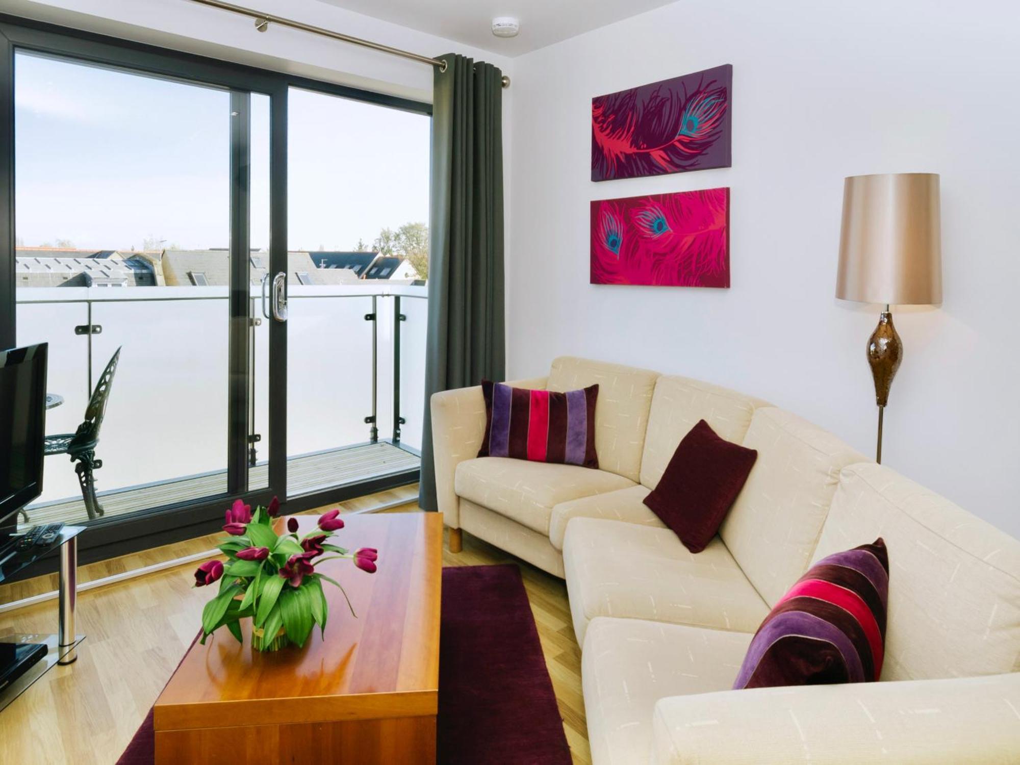 Your Space - Eden House Apartamento
