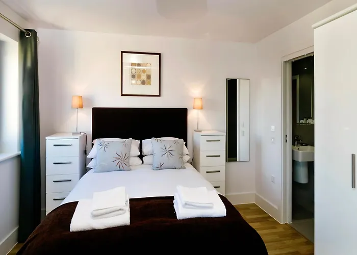 Your Space Apartments - Eden House