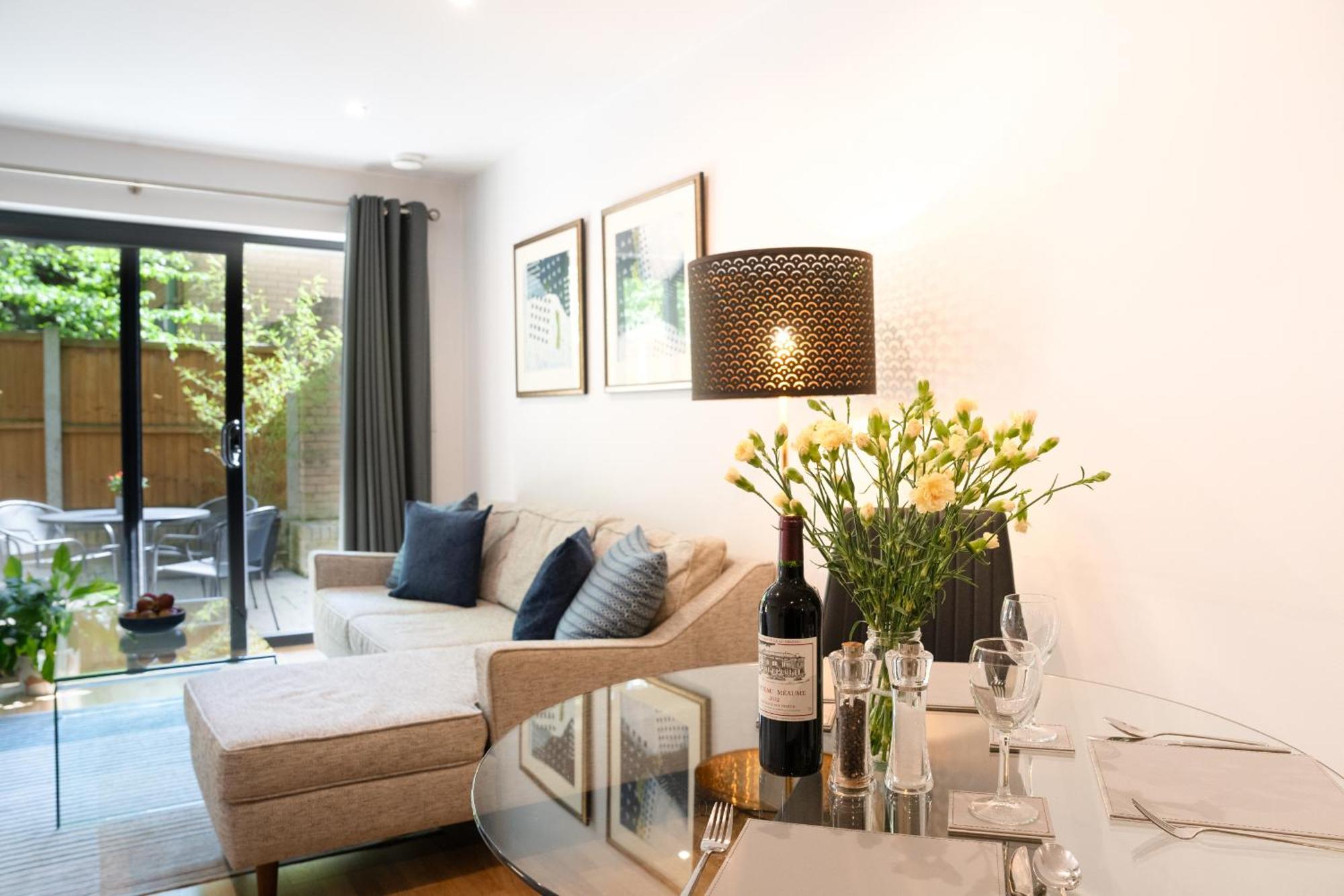 Apartment Your Space - Eden House CBG